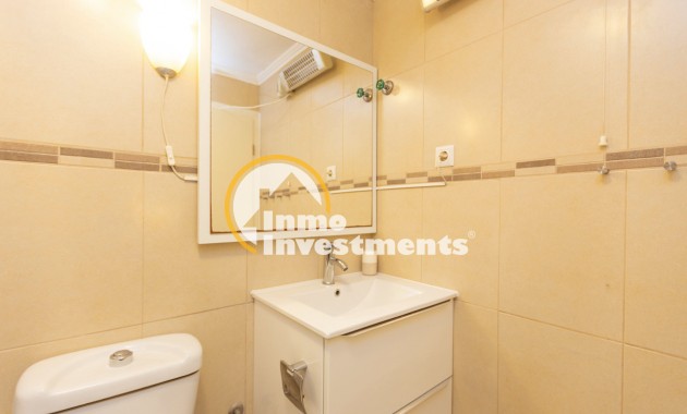 Resale - Bungalow - Torrevieja