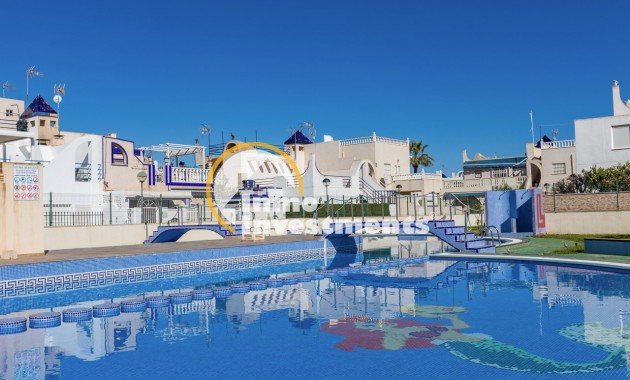 Resale - Bungalow - Torrevieja