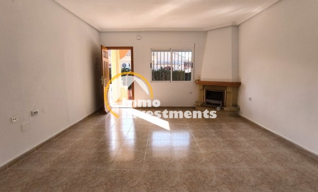 Reventa - Chalet independiente - Algorfa - Montemar - Saint Andrews Heights