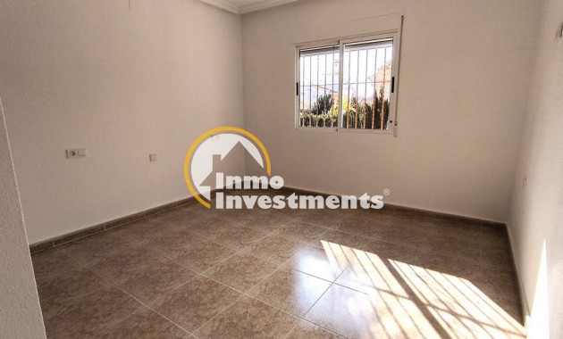 Reventa - Chalet independiente - Algorfa - Montemar - Saint Andrews Heights