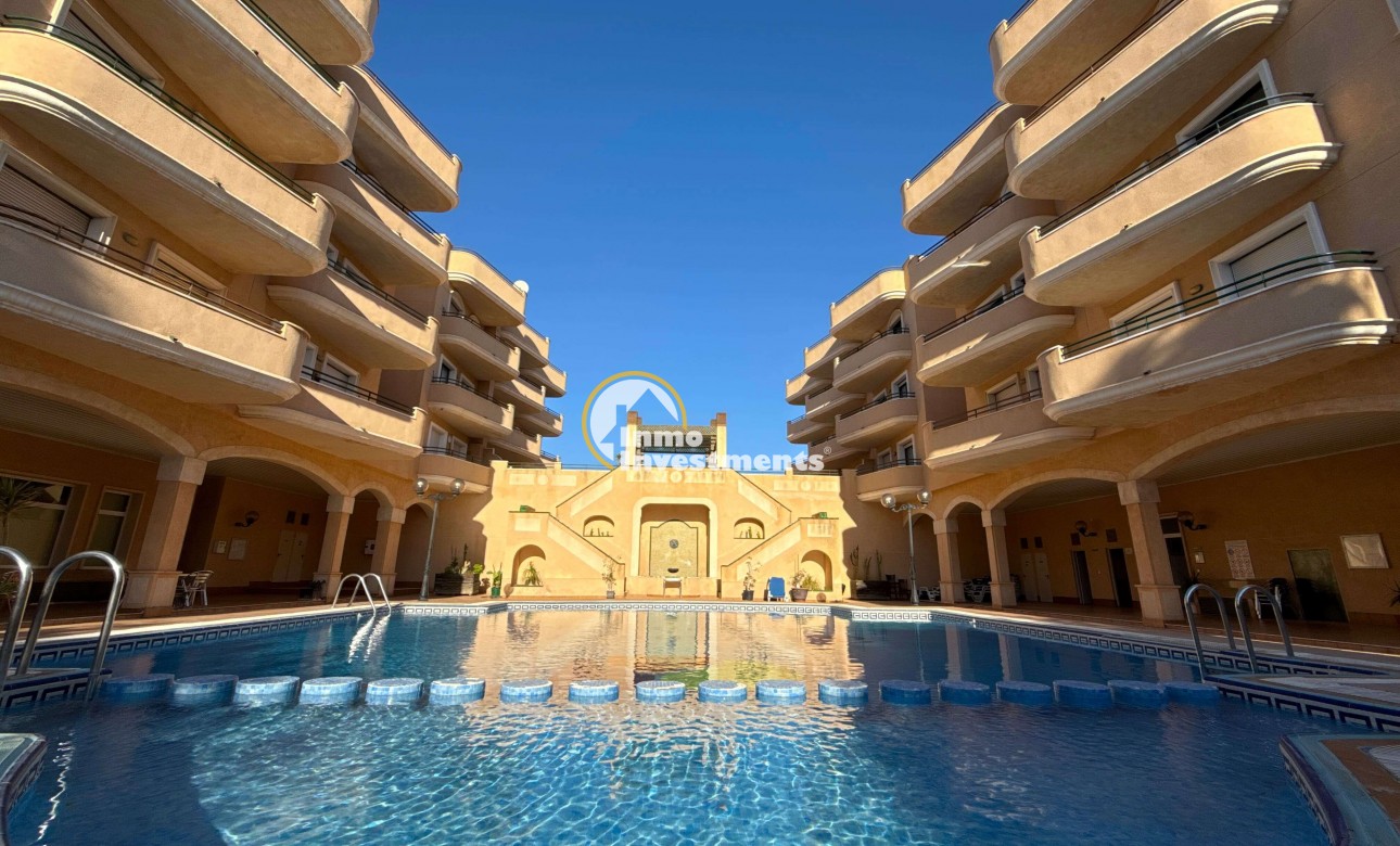 Resale - Apartment - Cabo Roig