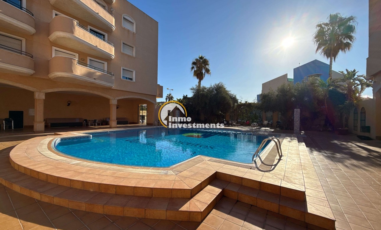 Resale - Apartment - Cabo Roig