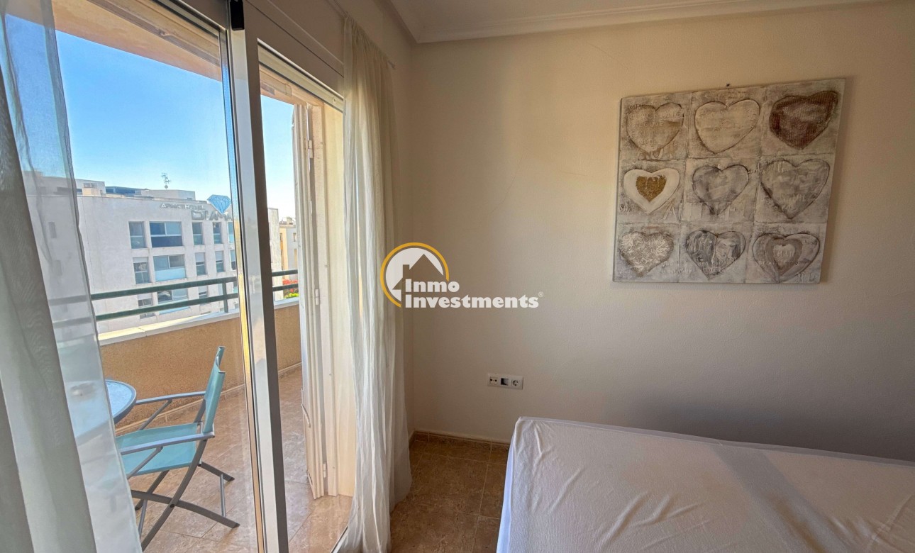 Resale - Apartment - Cabo Roig