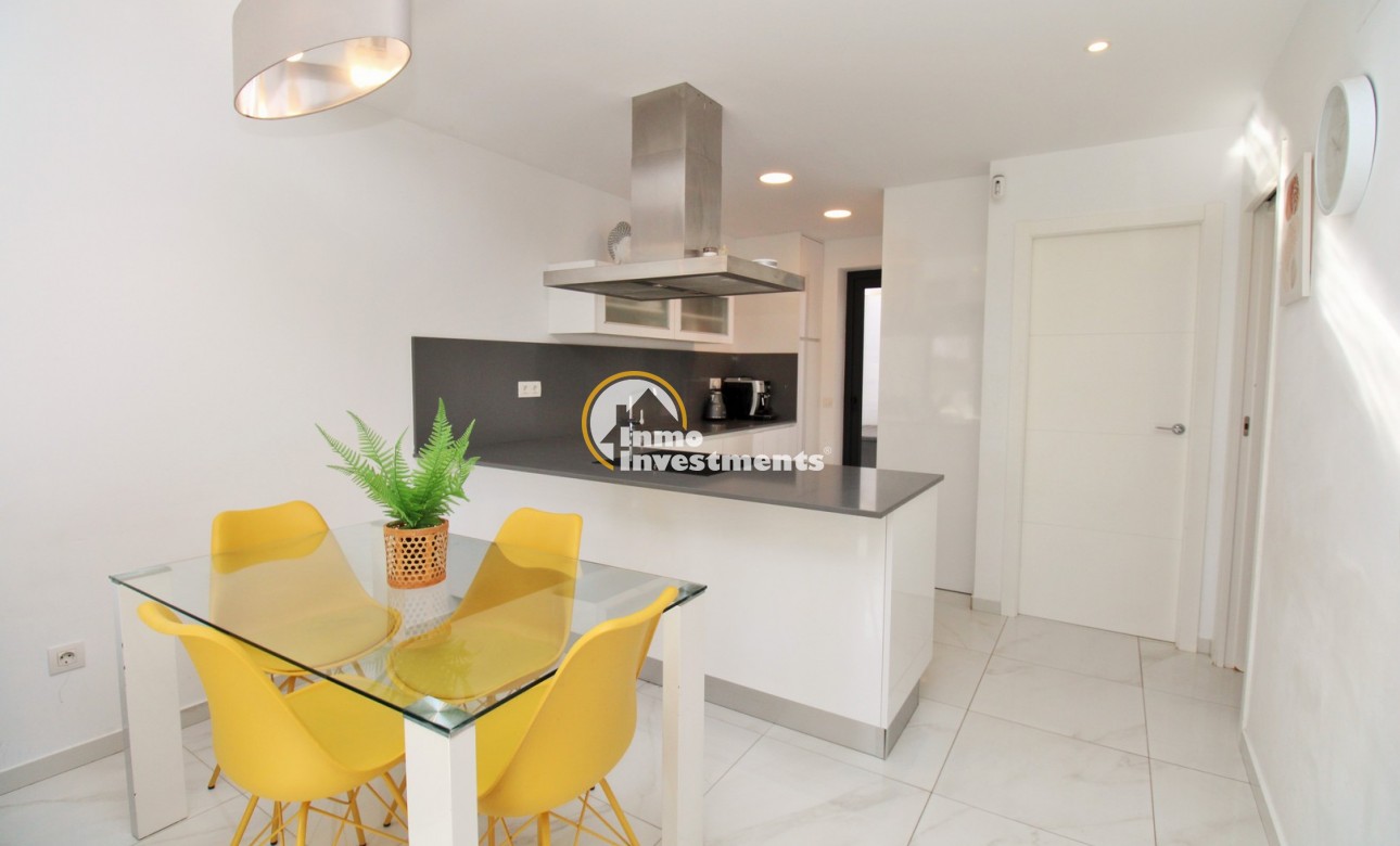 Till salu - Town house - Villamartin