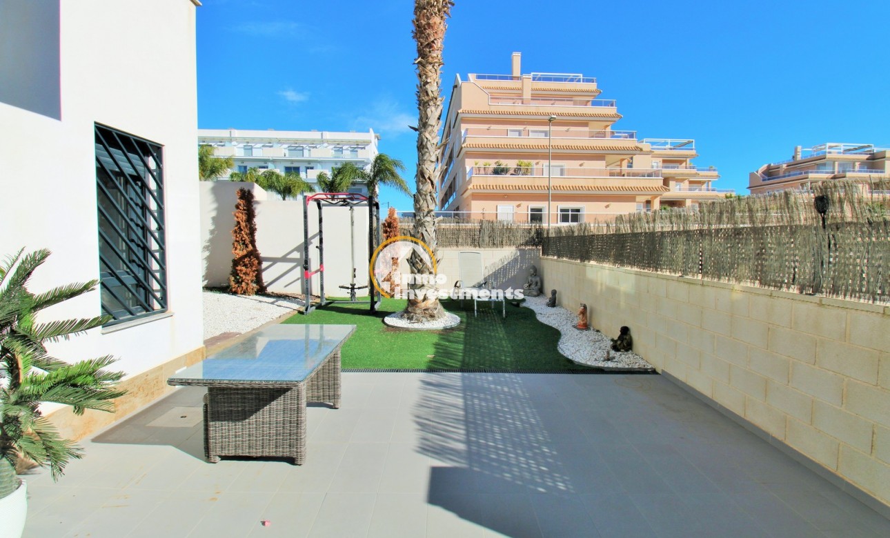 Till salu - Town house - Villamartin