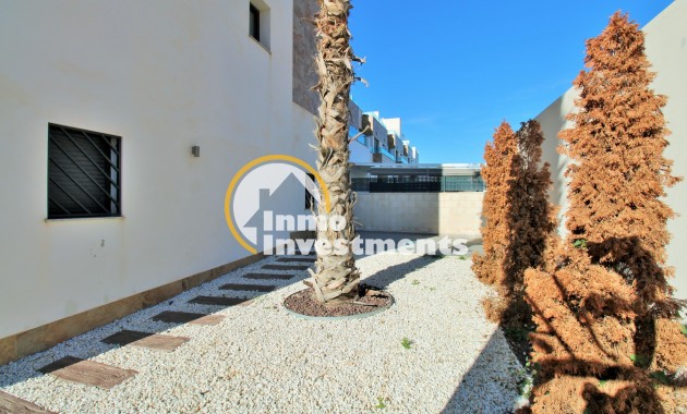 Till salu - Town house - Villamartin