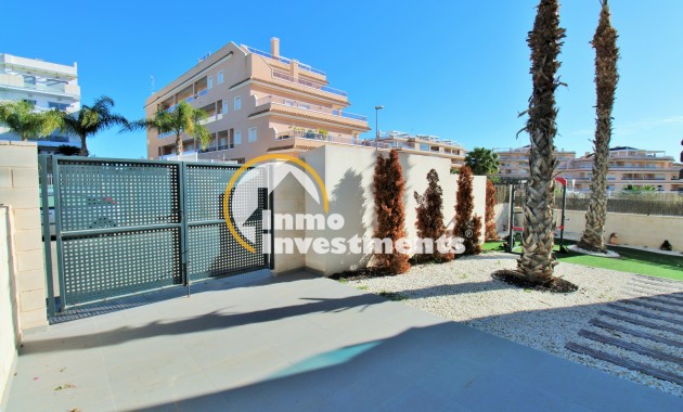 Till salu - Town house - Villamartin