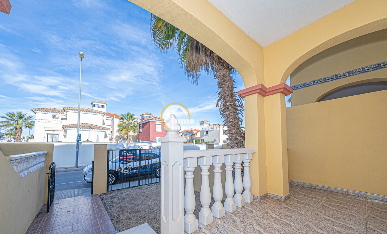 Resale - Town house - La Zenia