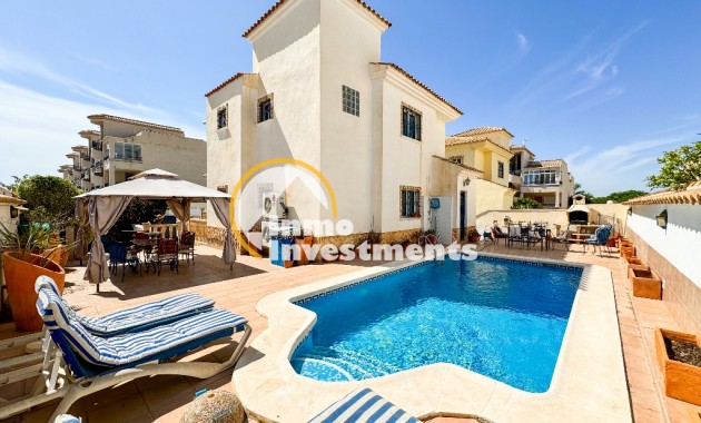 Gebrauchtimmobilien - Villa - Punta Prima - La Ciñuelica