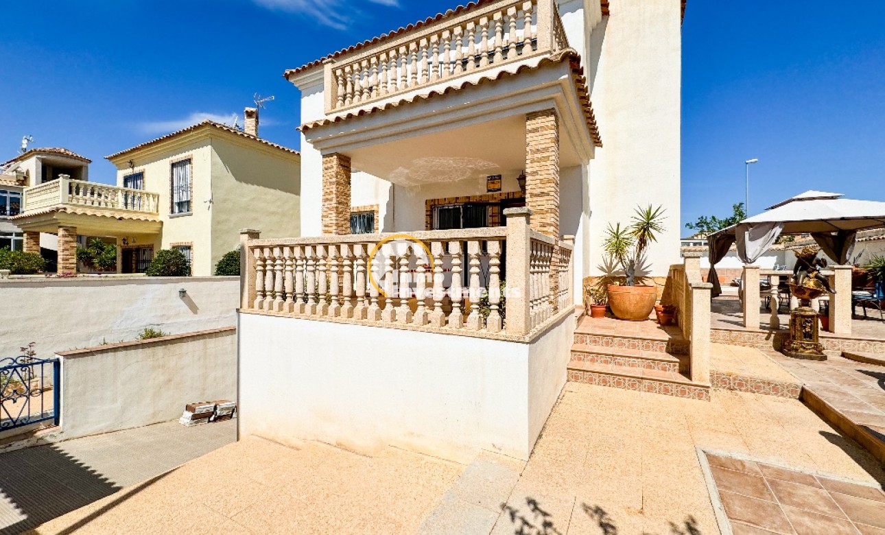 Gebrauchtimmobilien - Villa - Punta Prima - La Ciñuelica