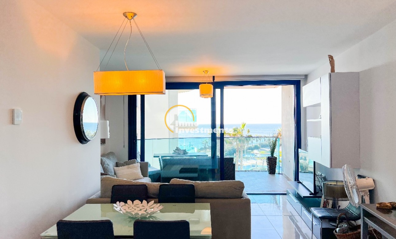 Gebrauchtimmobilien - Apartment - Punta Prima - Strandseite