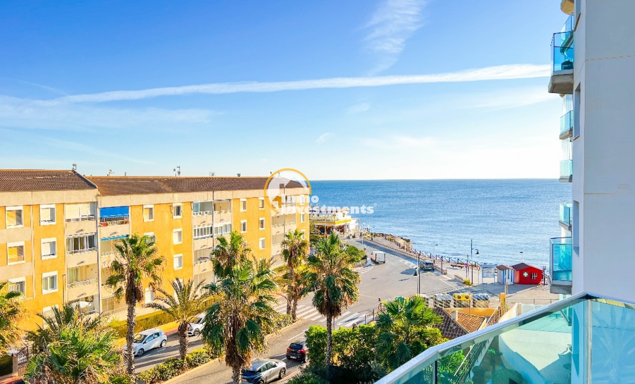 Gebrauchtimmobilien - Apartment - Punta Prima - Strandseite