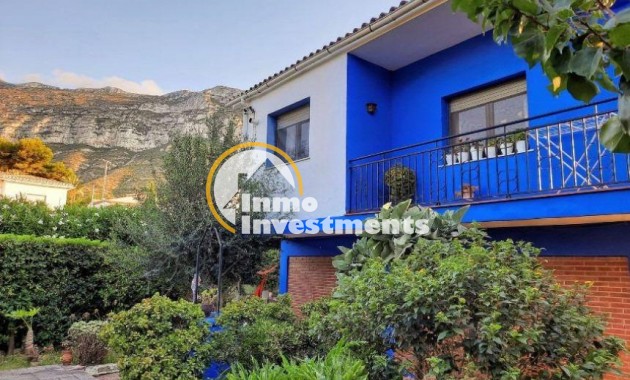 Reventa - Chalet independiente - Denia - El montgo