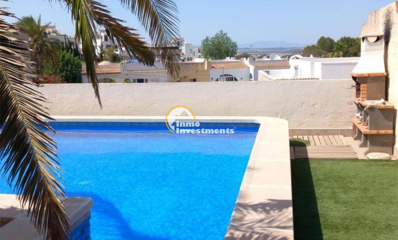 Till salu - Villa - Torrevieja - Los Altos