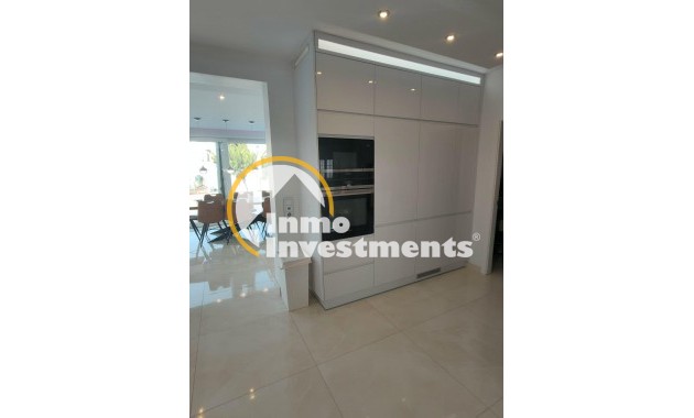 Reventa - Chalet independiente - Orihuela Costa - La Zenia