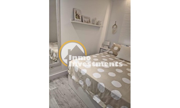 Reventa - Apartamento - Torrevieja - Acequion