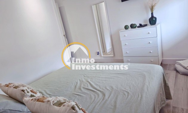 Reventa - Apartamento - Torrevieja - Acequion