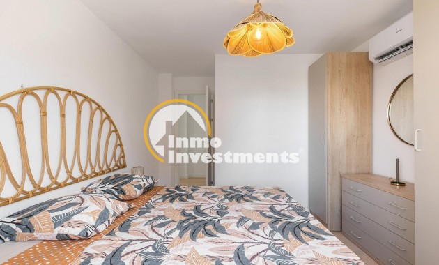 Reventa - Apartamento - Torrevieja - Playa de los Naufragos