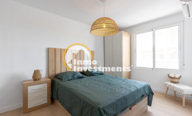 Reventa - Apartamento - Torrevieja - Playa de los Naufragos