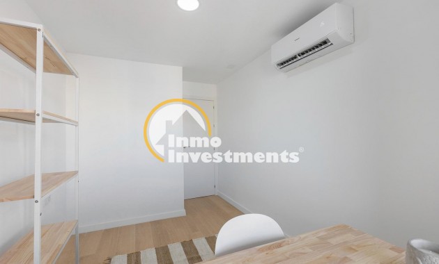 Reventa - Apartamento - Torrevieja - Playa de los Naufragos