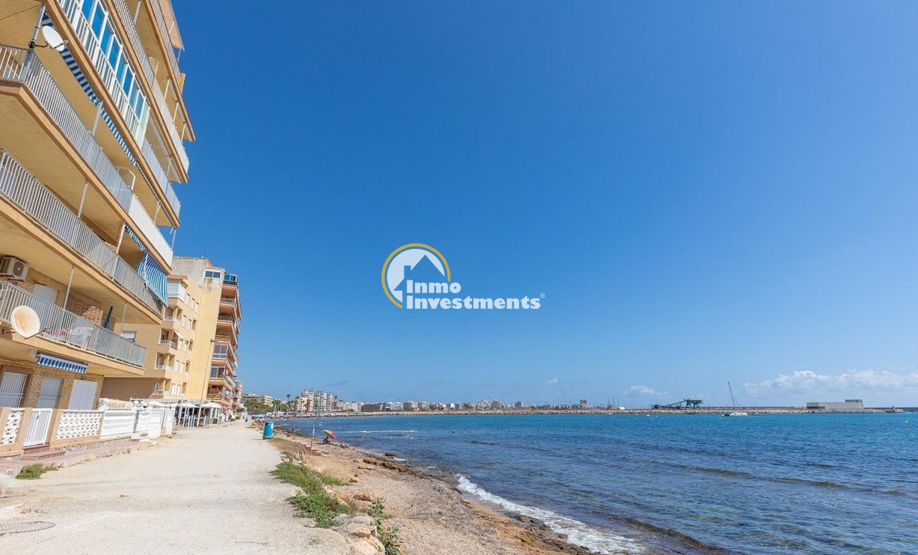 Reventa - Apartamento - Torrevieja - Playa de los Naufragos