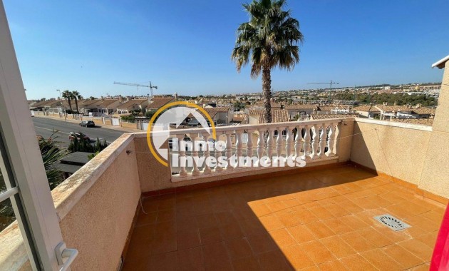 Reventa - Chalet independiente - Torrevieja - Los Altos