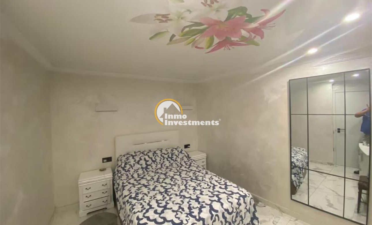 Reventa - Apartamento - Torrevieja - Estacion de autobuses