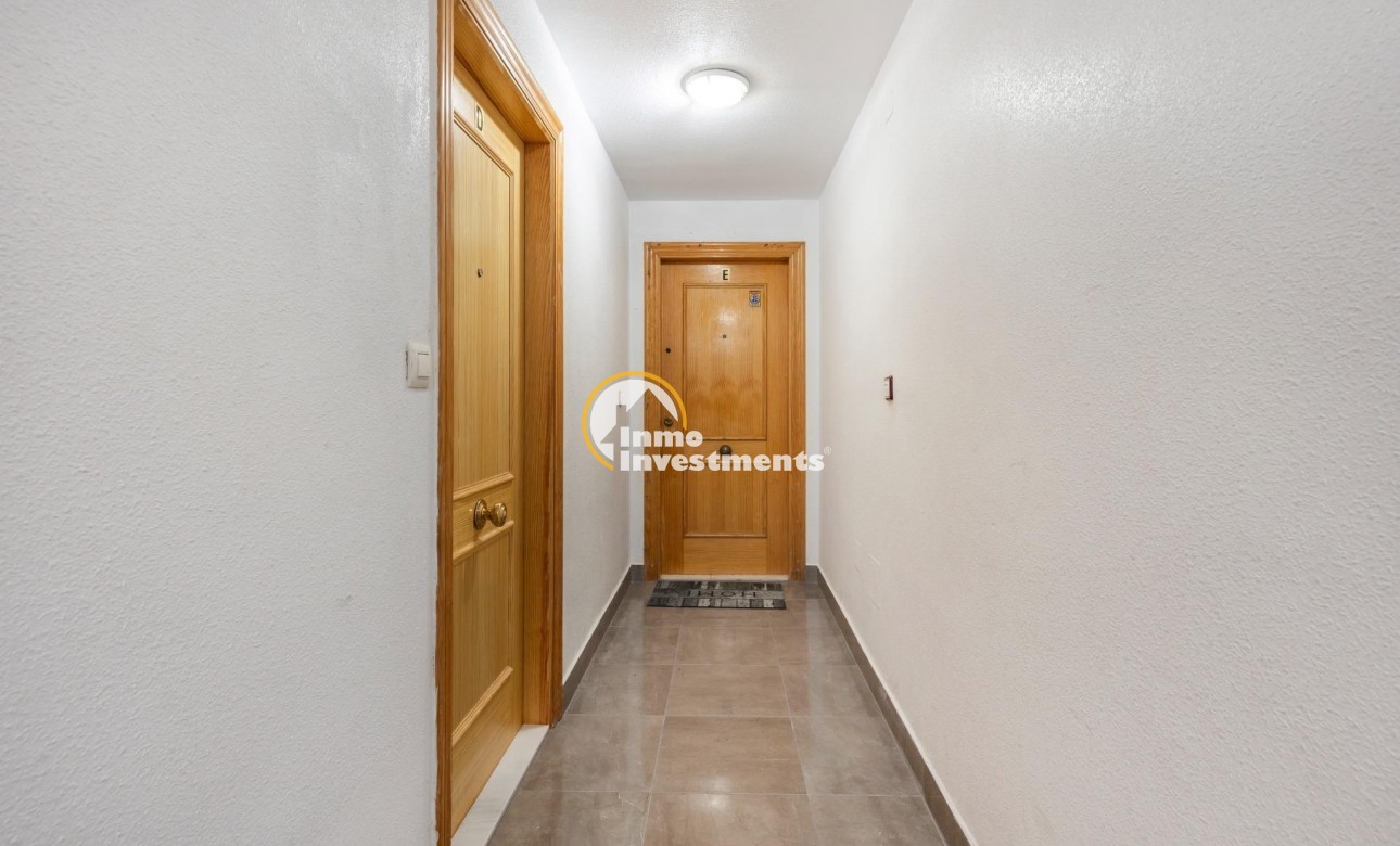 Reventa - Apartamento - Torrevieja - Playa de Los Locos