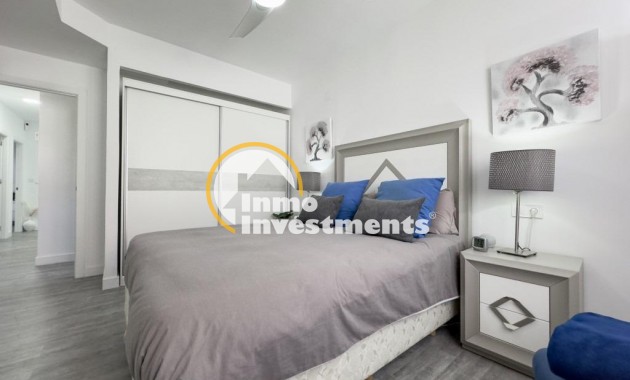 Reventa - Apartamento - Torrevieja - La Mata