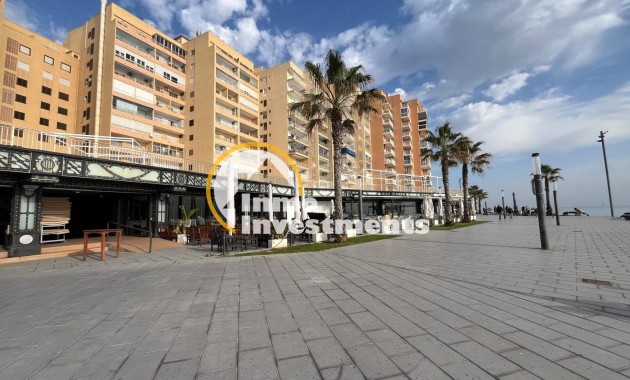 Reventa - Apartamento - Torrevieja - Playa del Cura