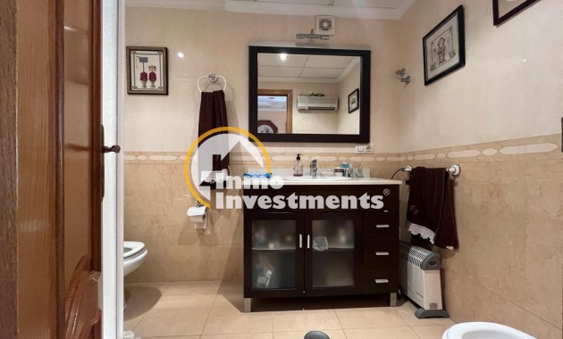 Reventa - Apartamento - Torrevieja - Playa del Cura