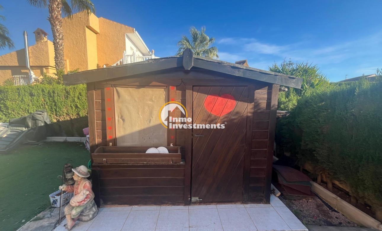 Reventa - Chalet independiente - Torrevieja - San Luis