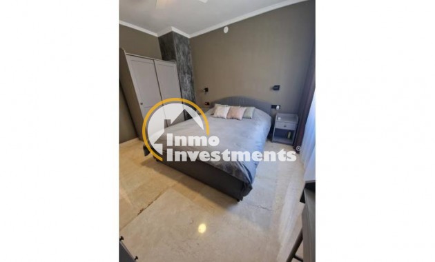 Reventa - Apartamento - Torrevieja - Playa del Cura