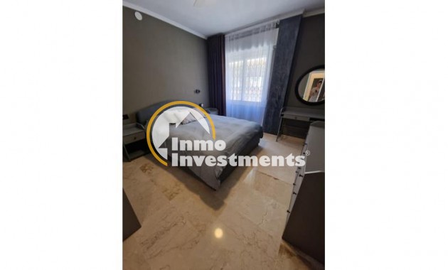 Reventa - Apartamento - Torrevieja - Playa del Cura