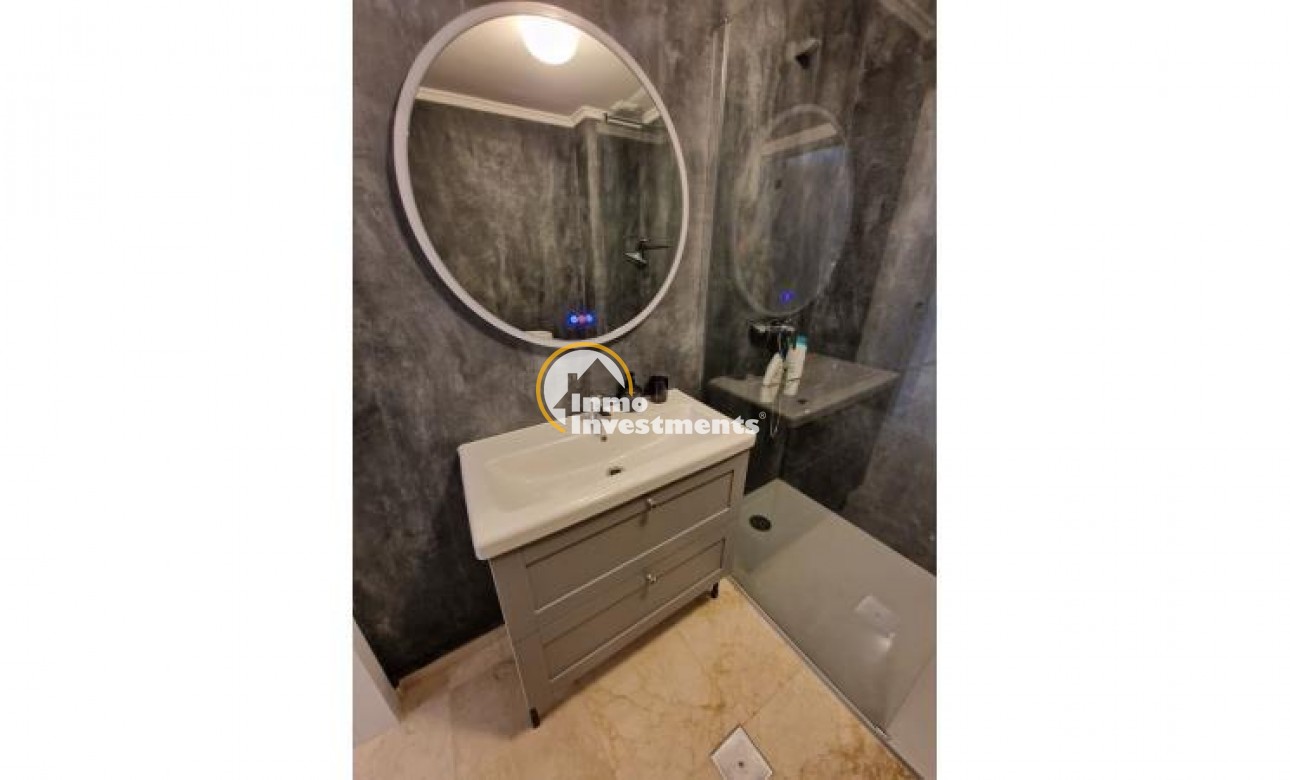 Reventa - Apartamento - Torrevieja - Playa del Cura