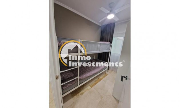 Reventa - Apartamento - Torrevieja - Playa del Cura