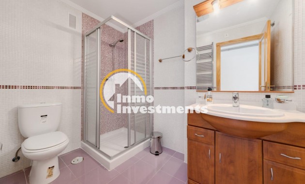 Reventa - Chalet independiente - Orihuela Costa - Punta Prima