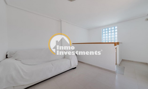 Reventa - Chalet independiente - Orihuela Costa - Punta Prima