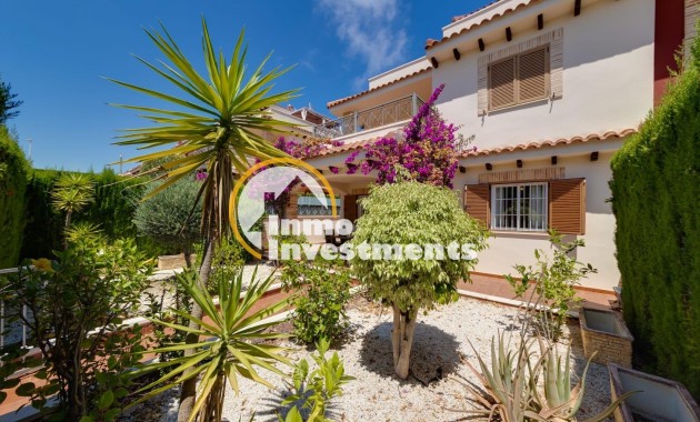 Reventa - Chalet independiente - Orihuela Costa - Punta Prima