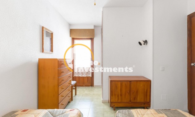 Reventa - Apartamento - Torrevieja - Los Europeos