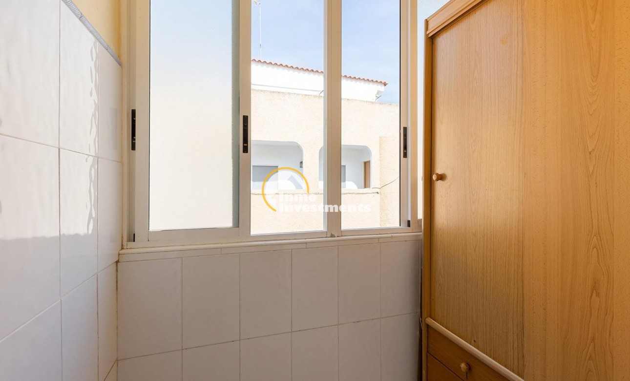 Reventa - Apartamento - Torrevieja - Los Europeos