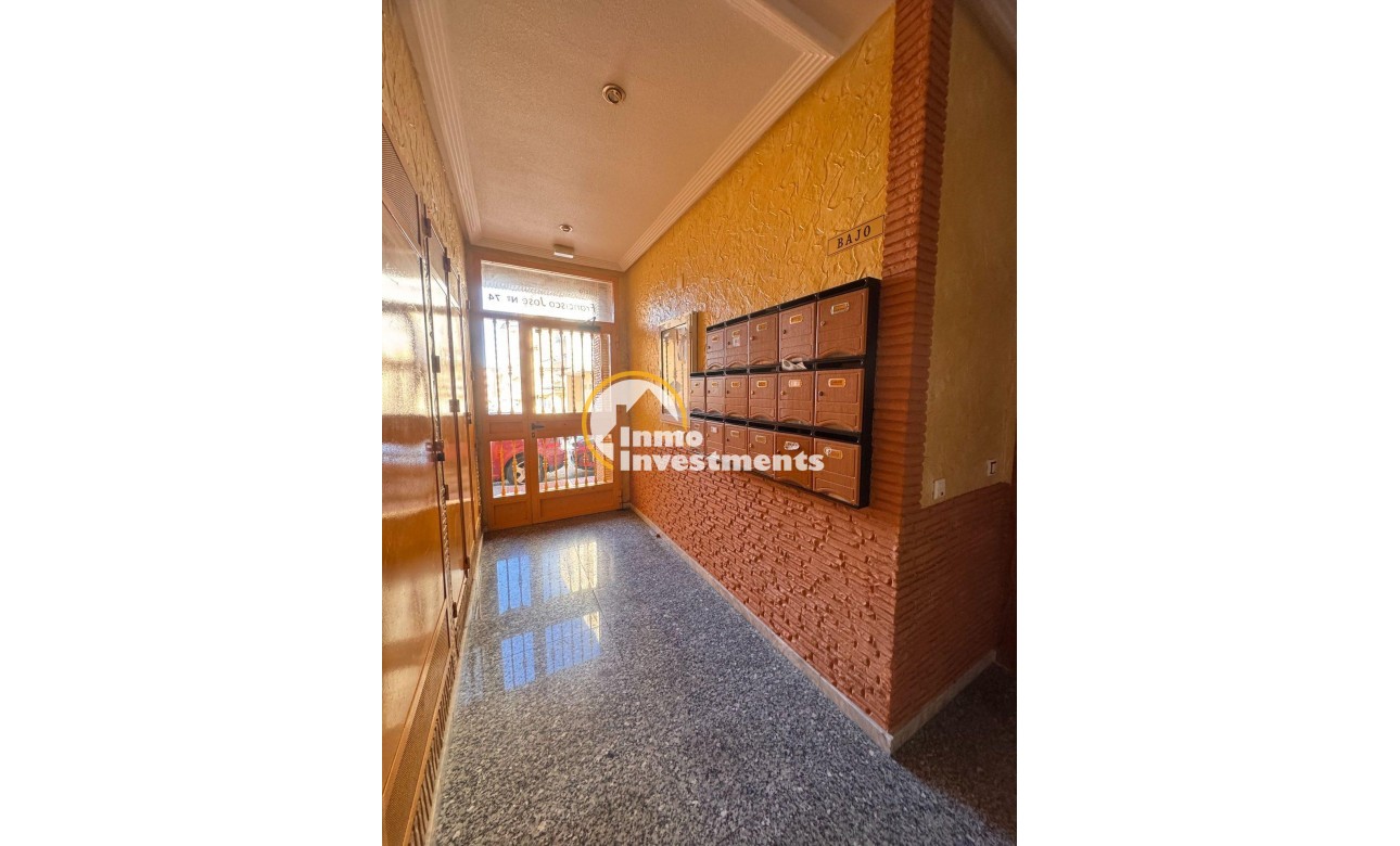 Reventa - Apartamento - Torrevieja - Playa de Los Locos