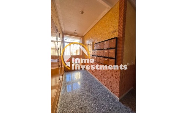 Reventa - Apartamento - Torrevieja - Playa de Los Locos