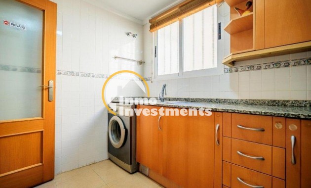 Resale - Apartment - Torrevieja