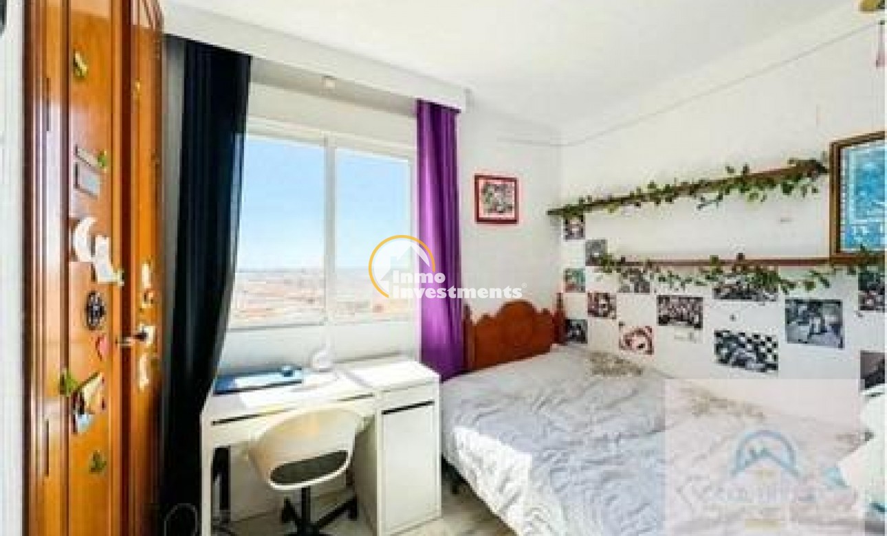 Reventa - Apartamento - Torrevieja - Los Frutales