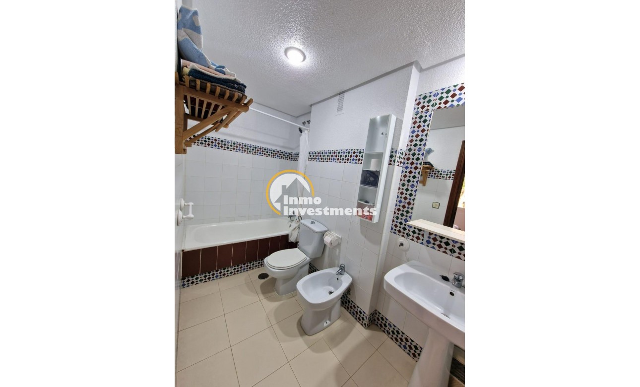 Reventa - Apartamento - Torrevieja - Los Frutales