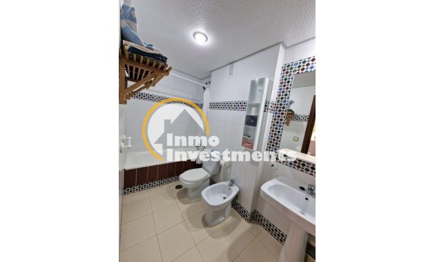 Reventa - Apartamento - Torrevieja - Los Frutales