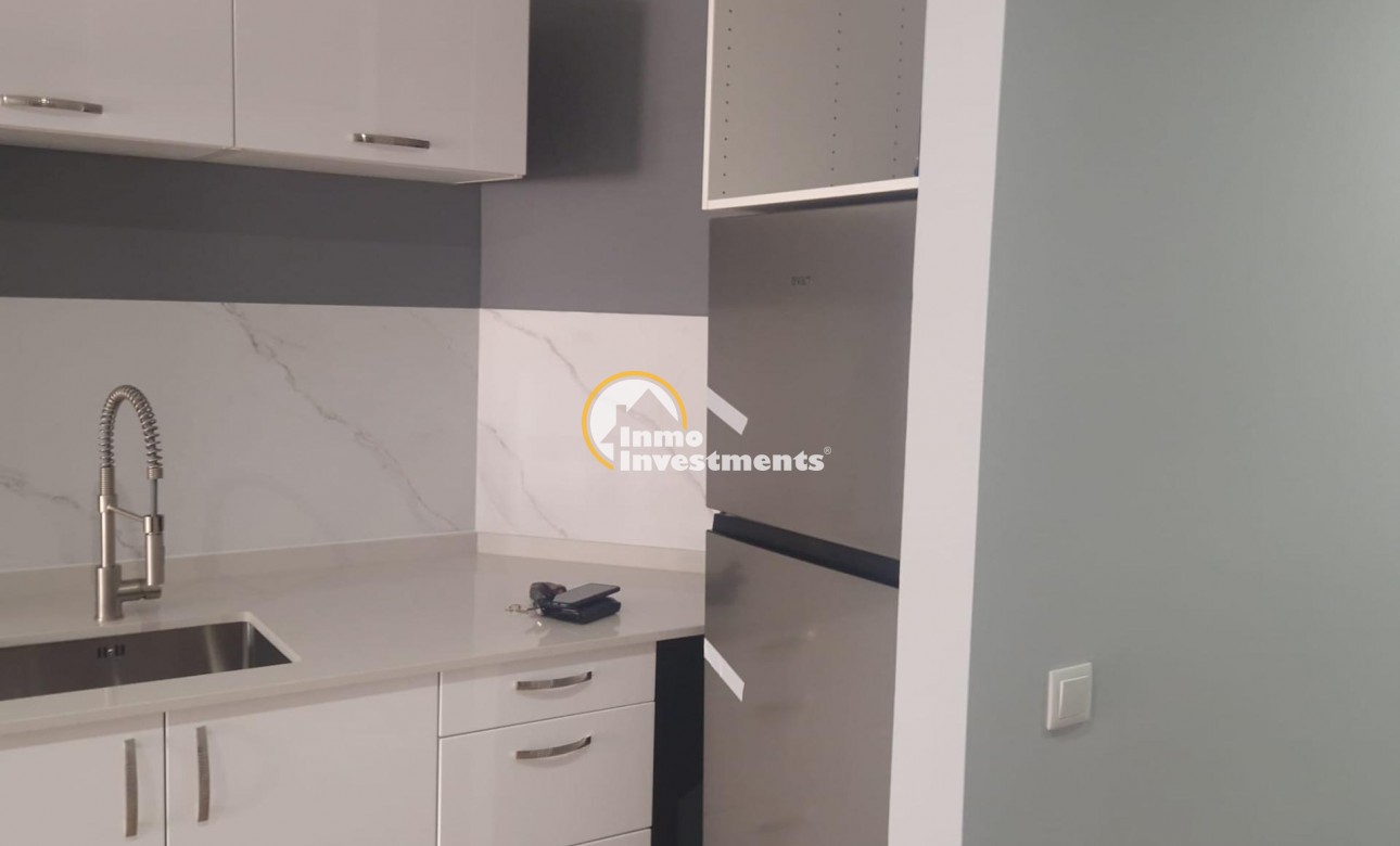 Reventa - Apartamento - Torrevieja - La Mata pueblo