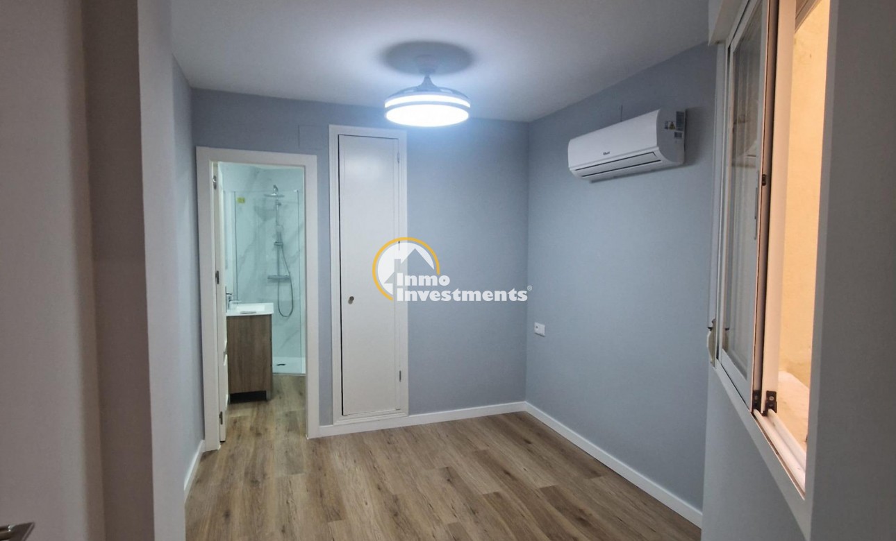 Reventa - Apartamento - Torrevieja - La Mata pueblo