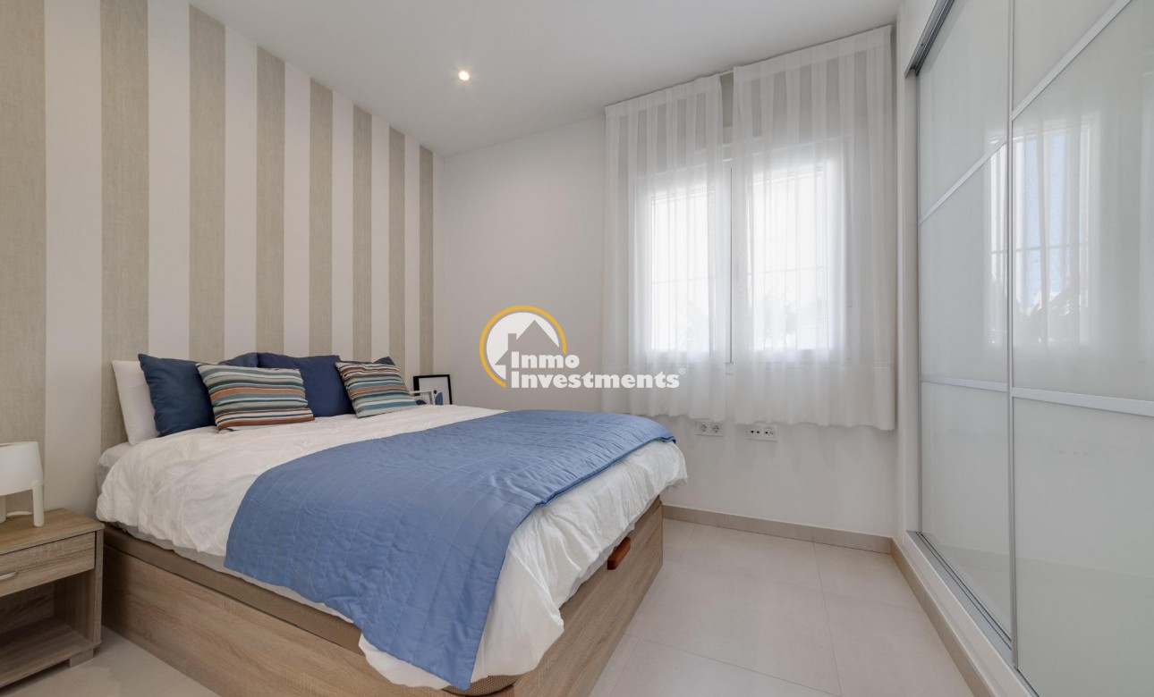 Till salu - Bungalow - Torrevieja - Aguas Nuevas